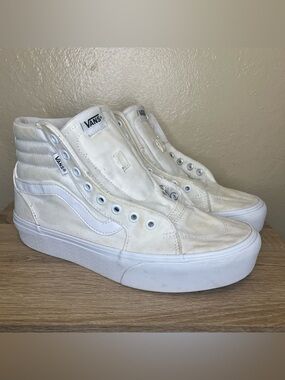 White Vans Sk8-Hi platform sneakers women’s size 7